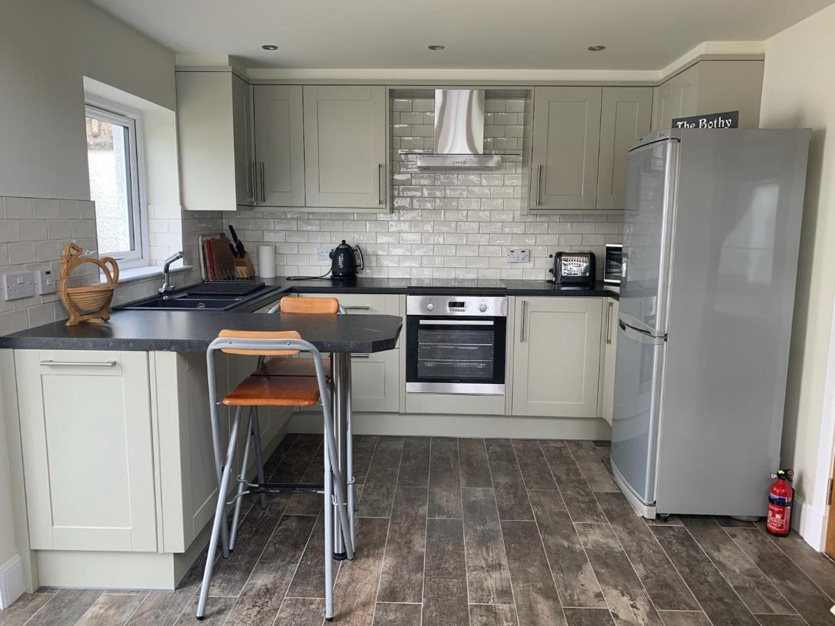 Newton Bothy Apartment สเตอร์ลิง ภายนอก รูปภาพ